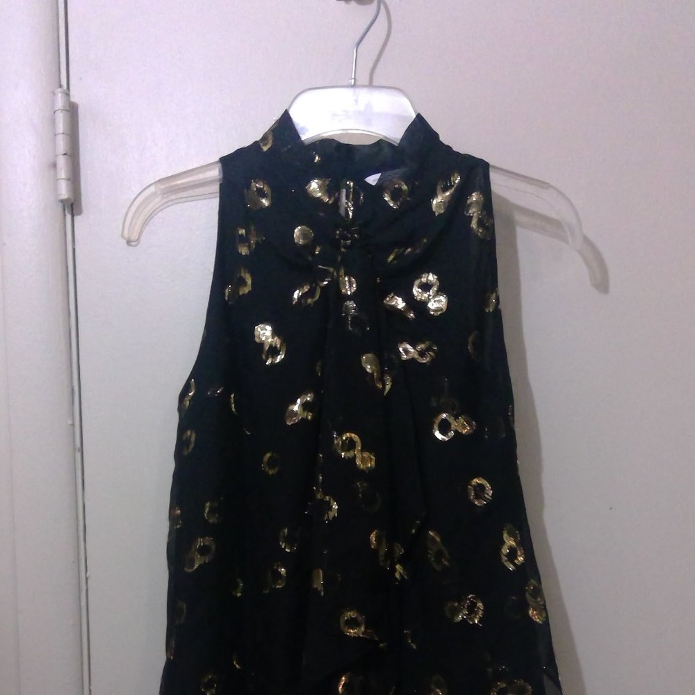 Sleeveless Blouse